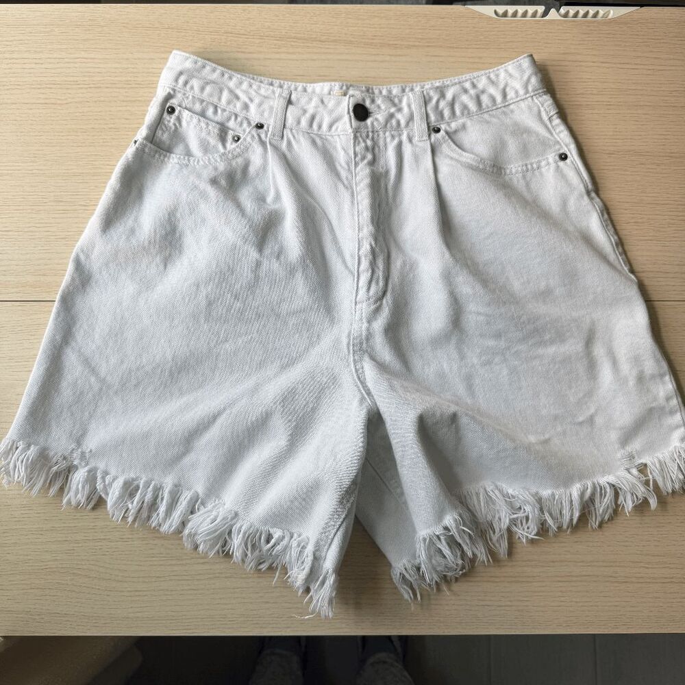 Gianni Bini GB Denim Shorts A-Line Wide Leg Bermuda White Washed 11 High Rise